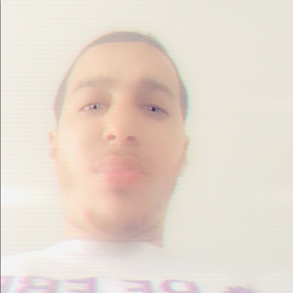 Meet your Posher, Leo - Picture 2 of 2